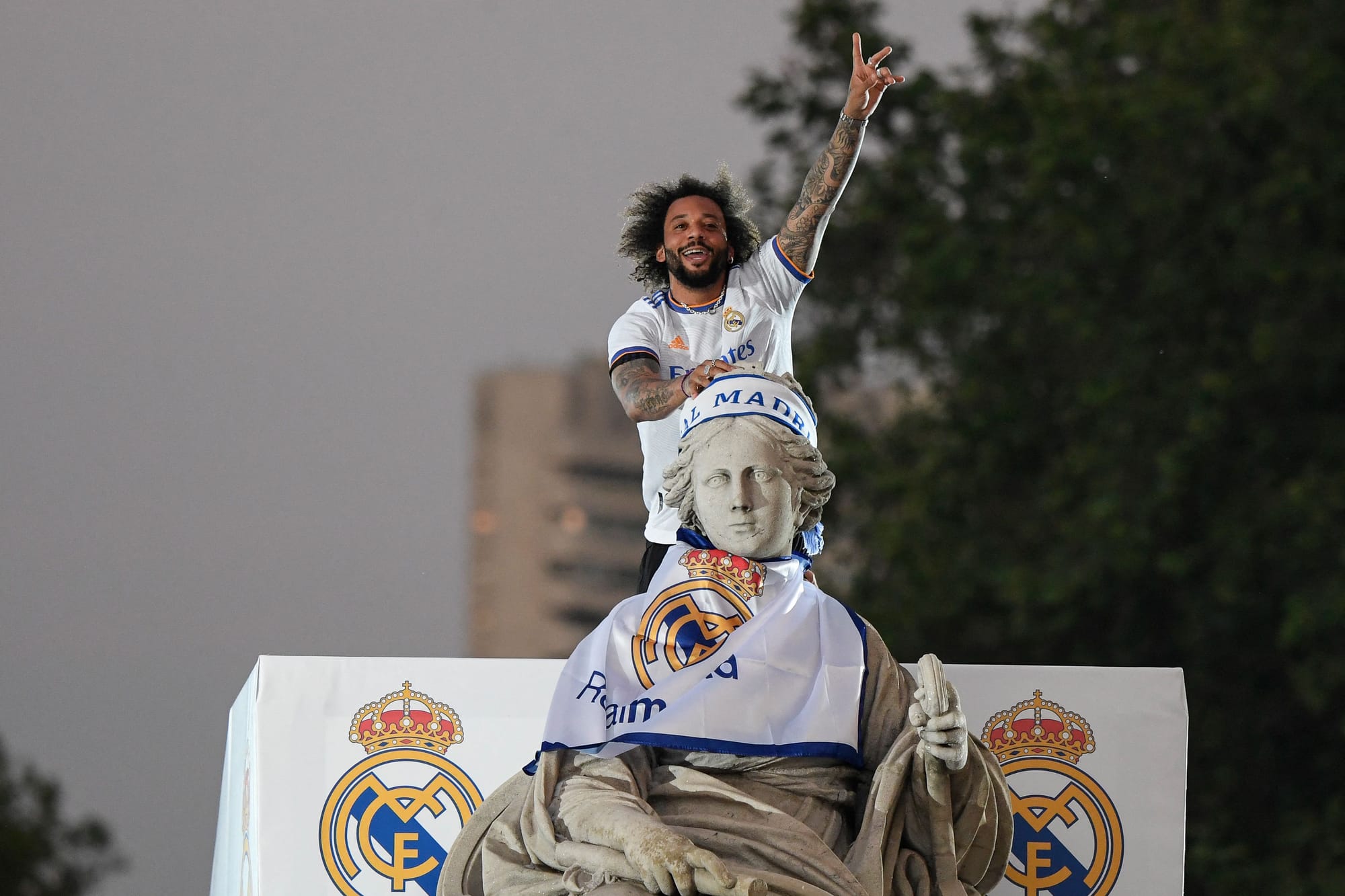 法媒曝曼城 法媒曝曼城